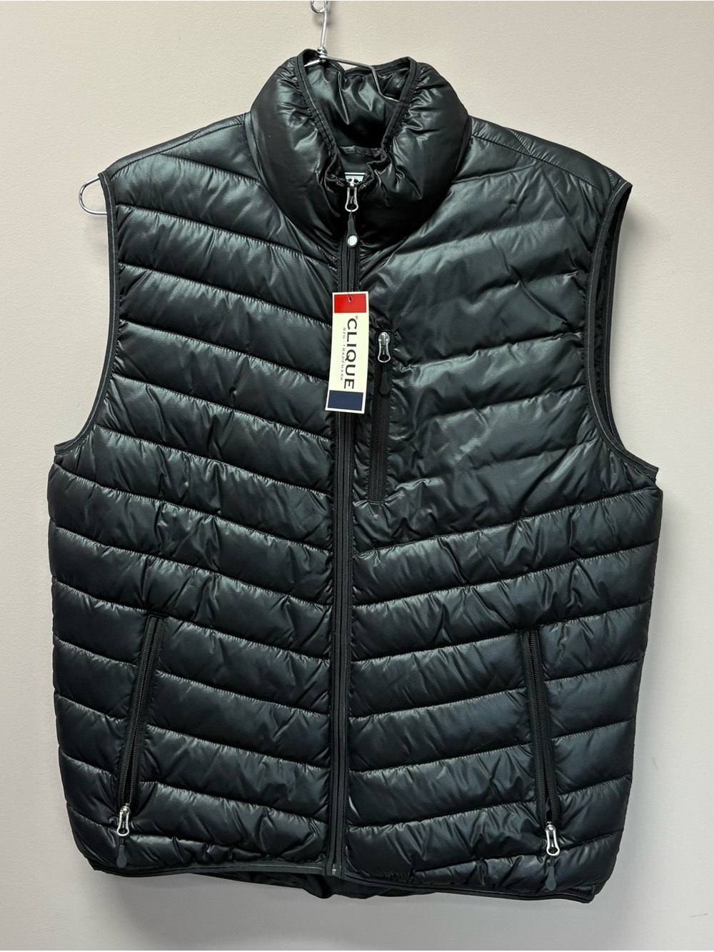 CLIQUÉ cutter & Buck Men's Black Quilted Lightweight Puffer Vest